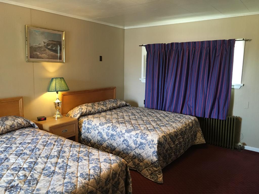 Shamrock Motel Мидленд Экстерьер фото