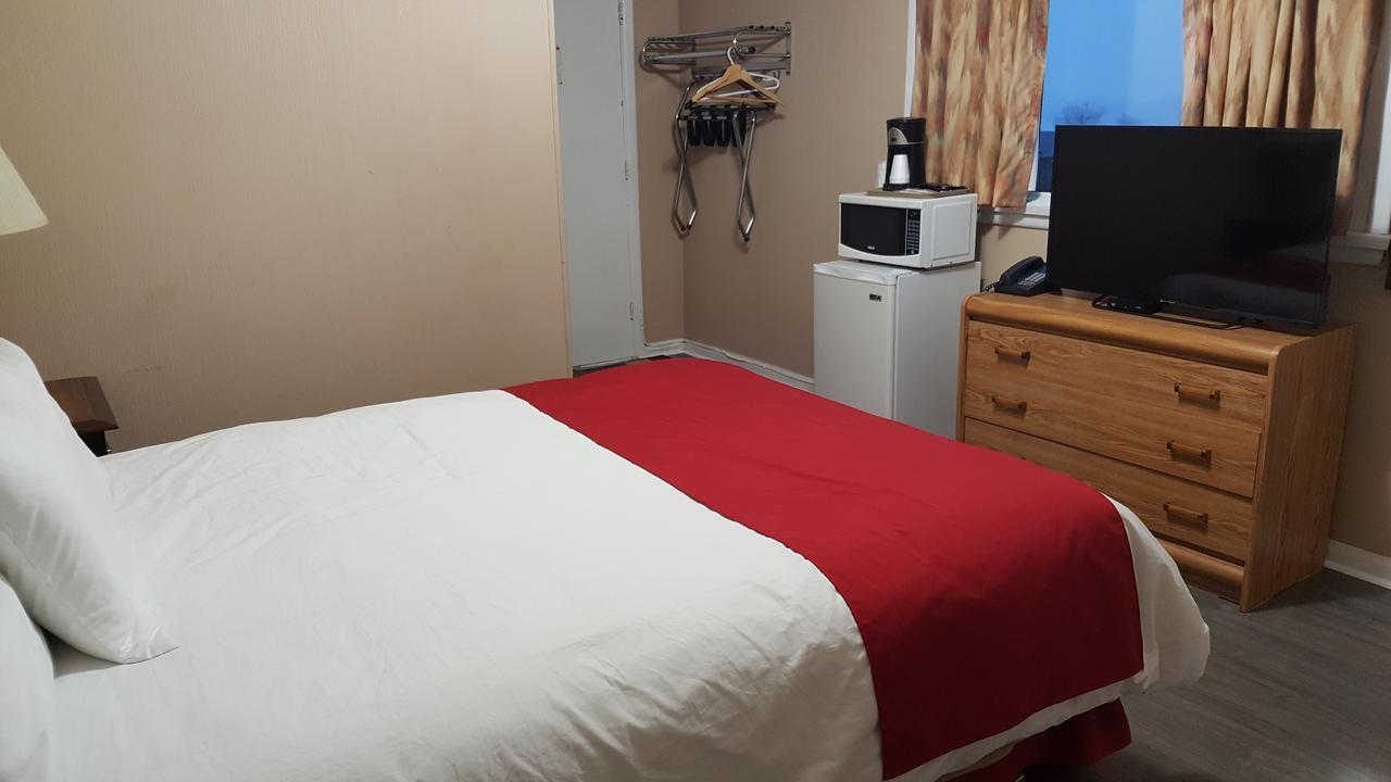 Shamrock Motel Мидленд Экстерьер фото