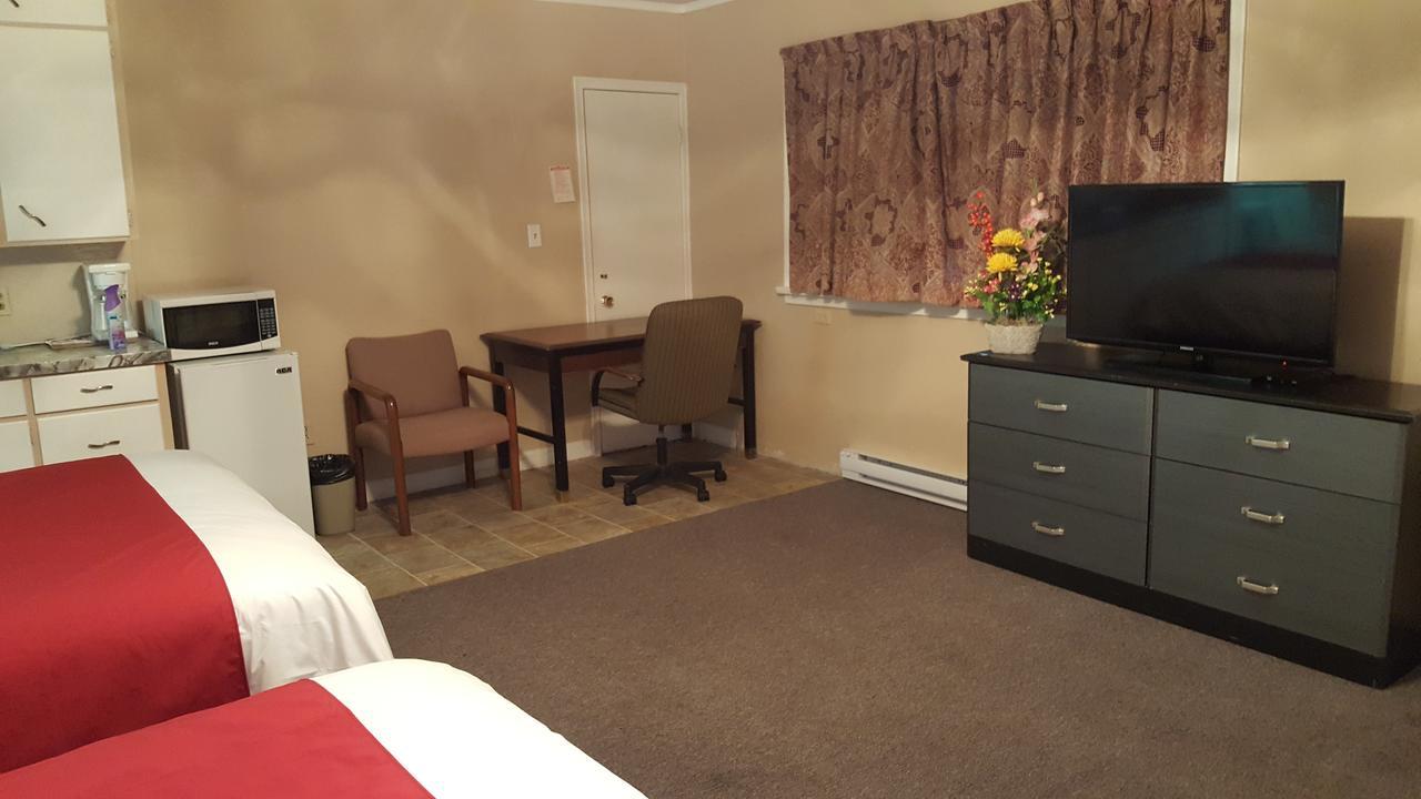 Shamrock Motel Мидленд Экстерьер фото